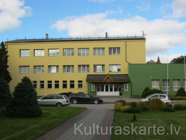 Skrundas pilsētas bibliotēka